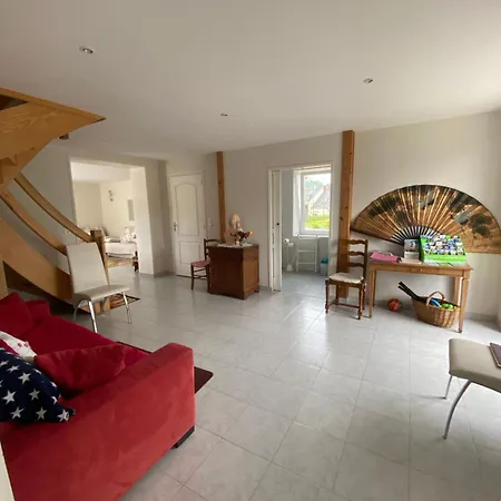 La Maison D'aime - Spacieuse Et Grand Jardin Holiday home